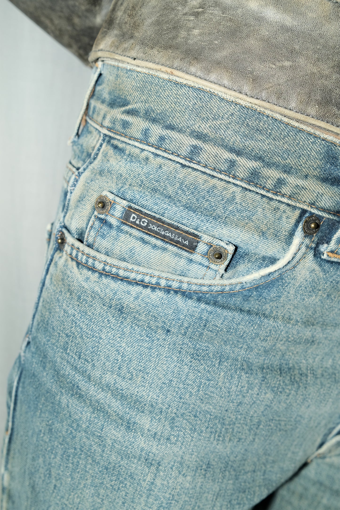 Dolce and Gabbana Jeans (Light Wash)